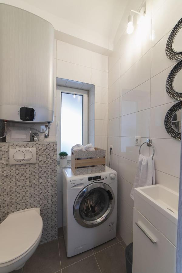 Apartment Fiora Kaštela Eksteriør billede