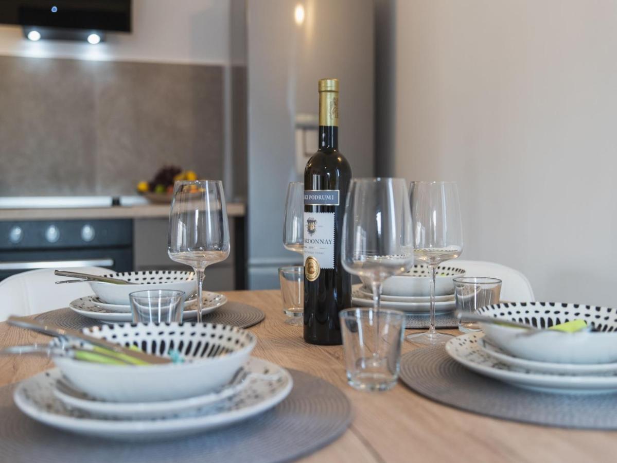 Apartment Fiora Kaštela Eksteriør billede