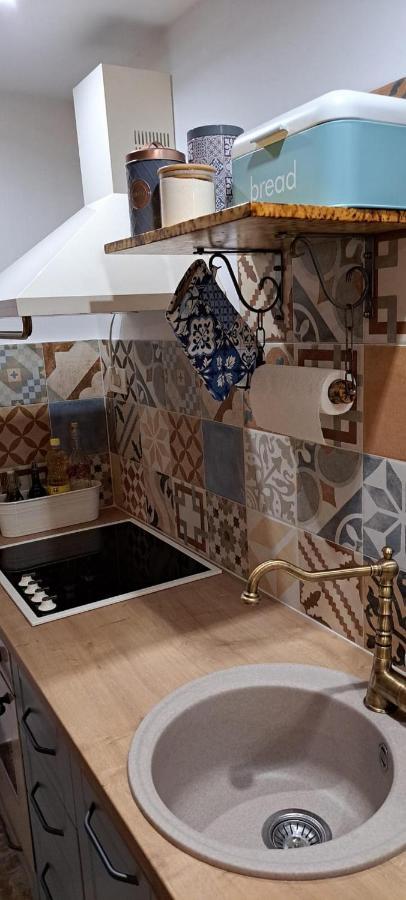 Apartment Fiora Kaštela Eksteriør billede